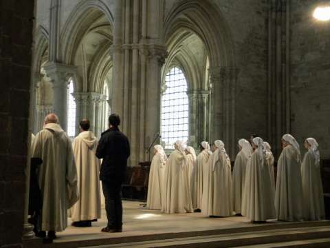 Église versus basilique, chapelle, cathédrale…